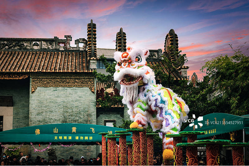 ������ҹ��ת��ɽ������˽��·�ߴ󹫿���